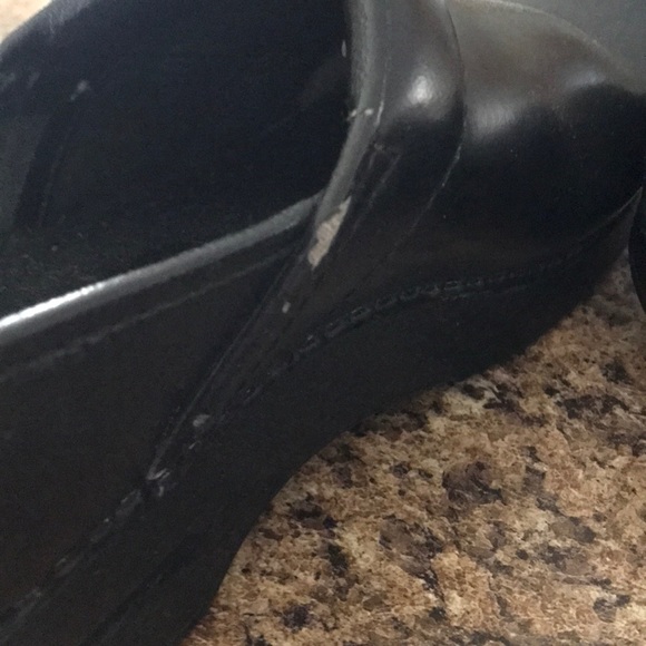 Dansko shoes - Picture 2 of 3